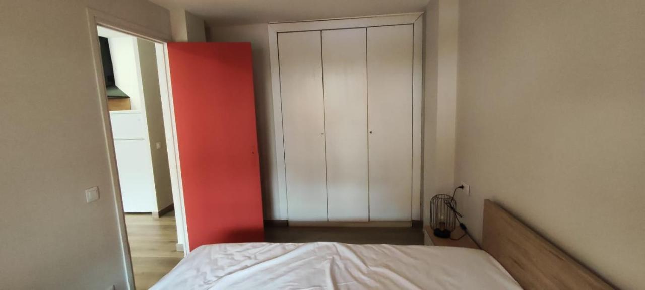 Appartement เอมปูเรียบราบา ภายนอก รูปภาพ